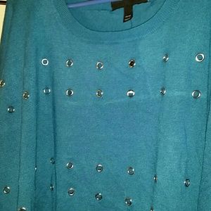 !Great green grommets!!! Has silver mini circles on it! FLASH SALE $15 no offs!